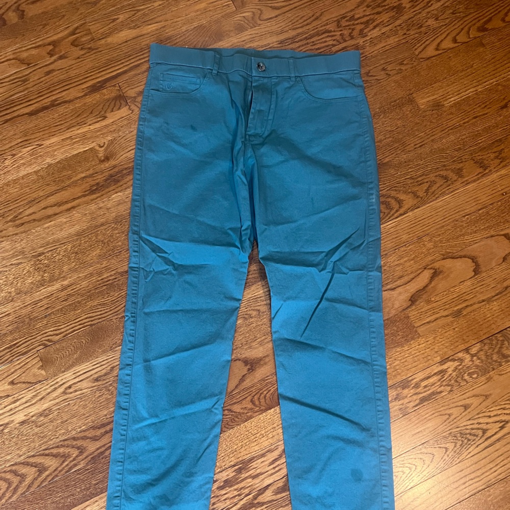 Greyson Green Chinos Versatile Style